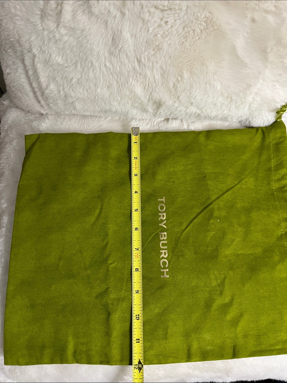 Tory Burch Lime Green Drawstring Dust Bag with Gold Logo - Picture 4 of 5